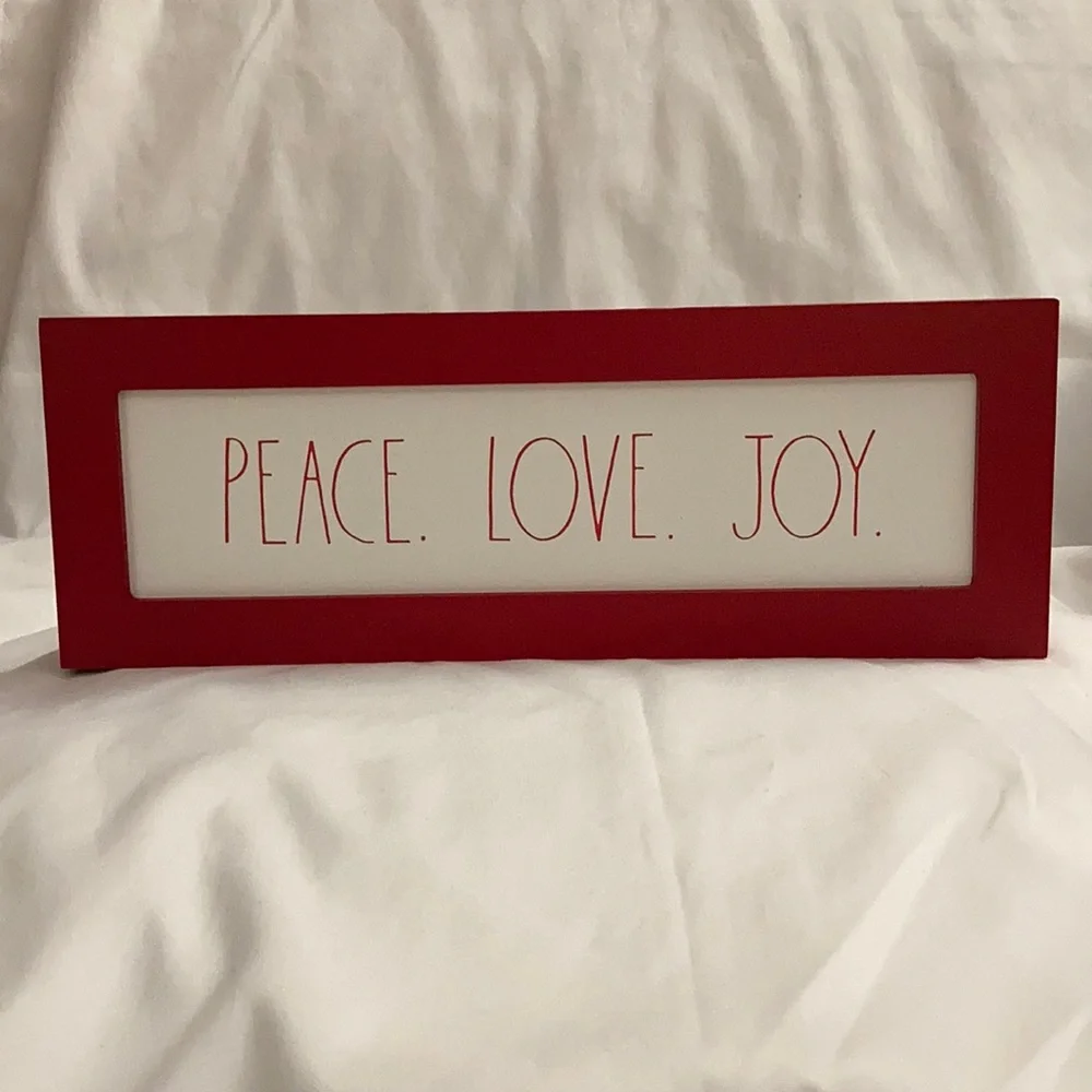NEW Rae Dunn “Peace Love Joy” Sign